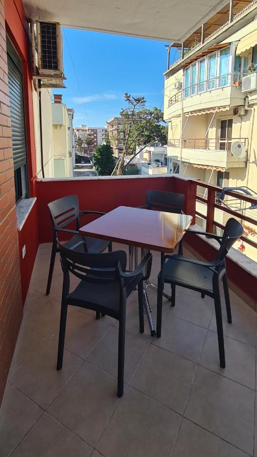 Apartament Eja's