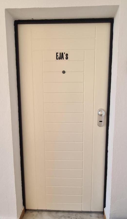 Apartament Eja's *